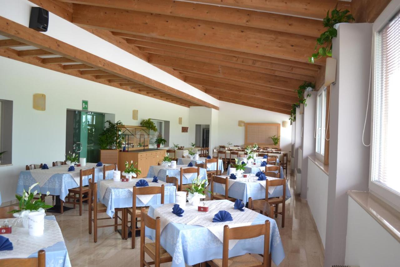 Hotel Garni Anna Besenello Exterior foto