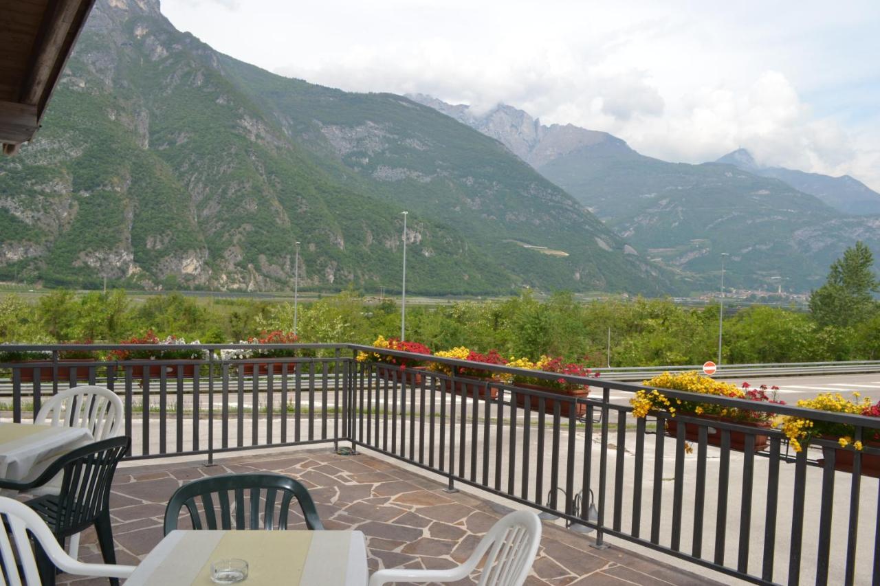 Hotel Garni Anna Besenello Exterior foto