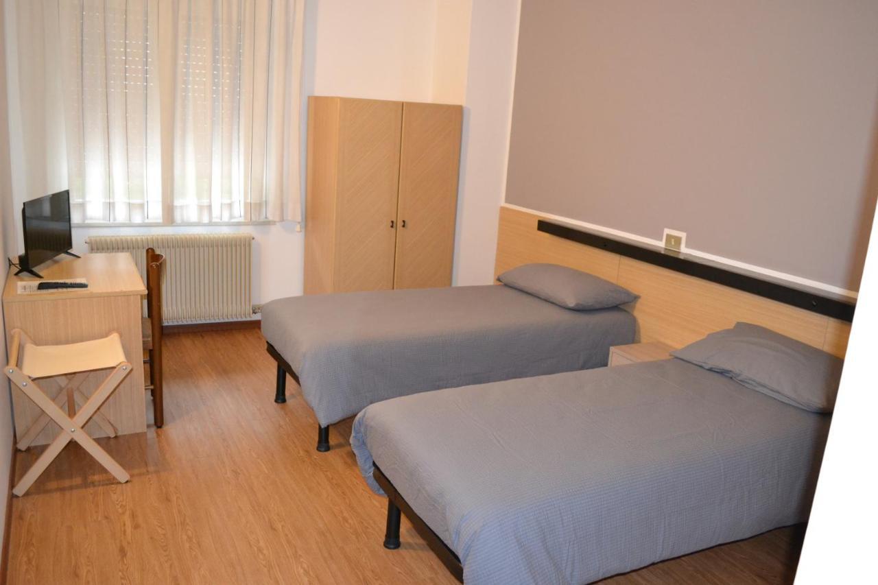 Hotel Garni Anna Besenello Exterior foto